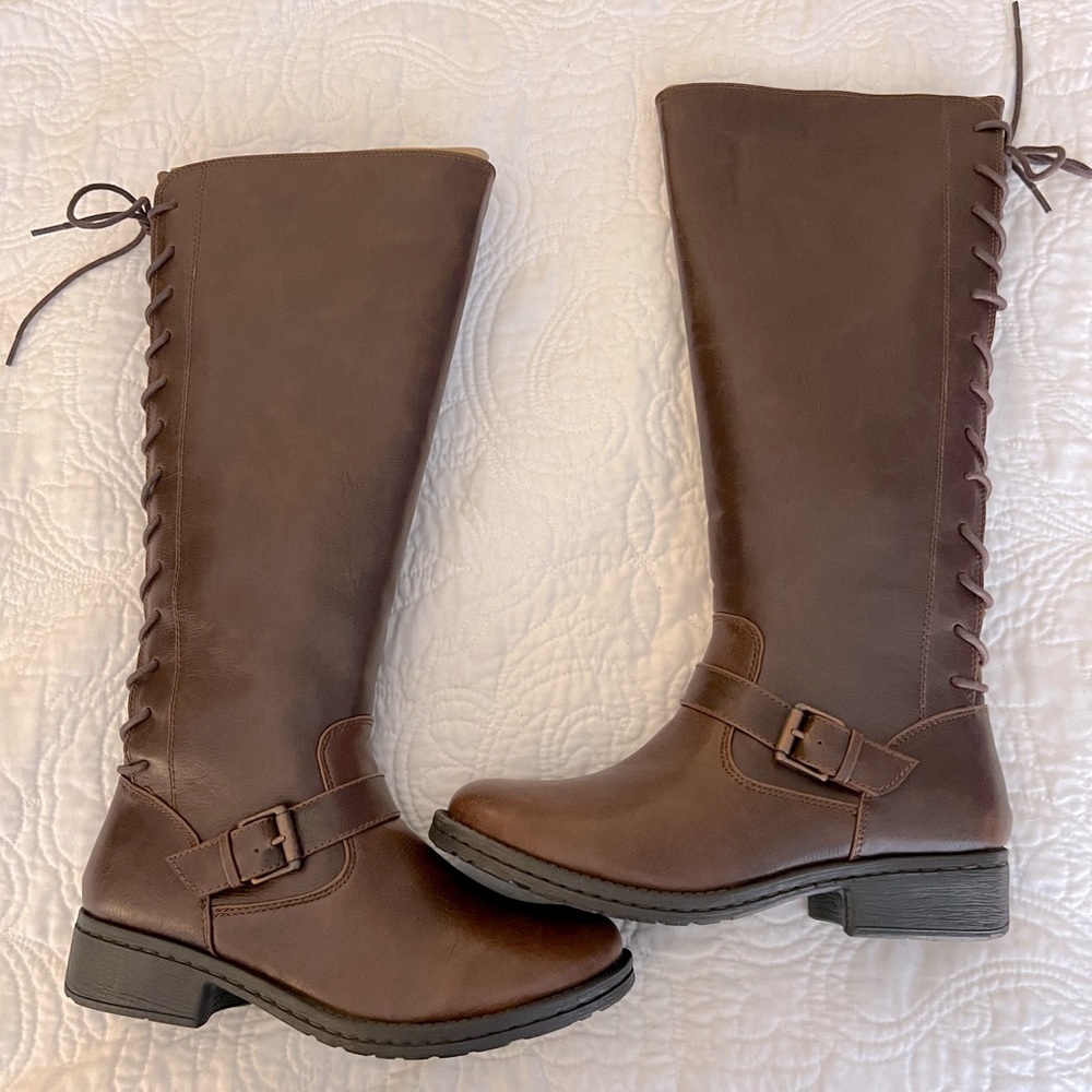 NWB Eürosoft Seldan Boot- Size 8 (med)